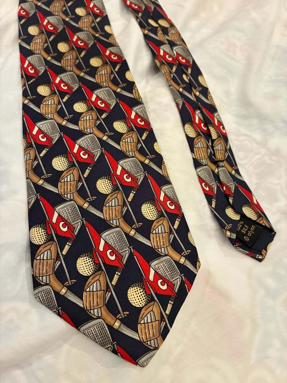 Vintage Alynn Neckwear Golf 100% Silk Necktie Navy Blue Clubs Balls Flags